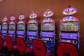 Studio roulette langsung dengan dealer profesional di buaya138